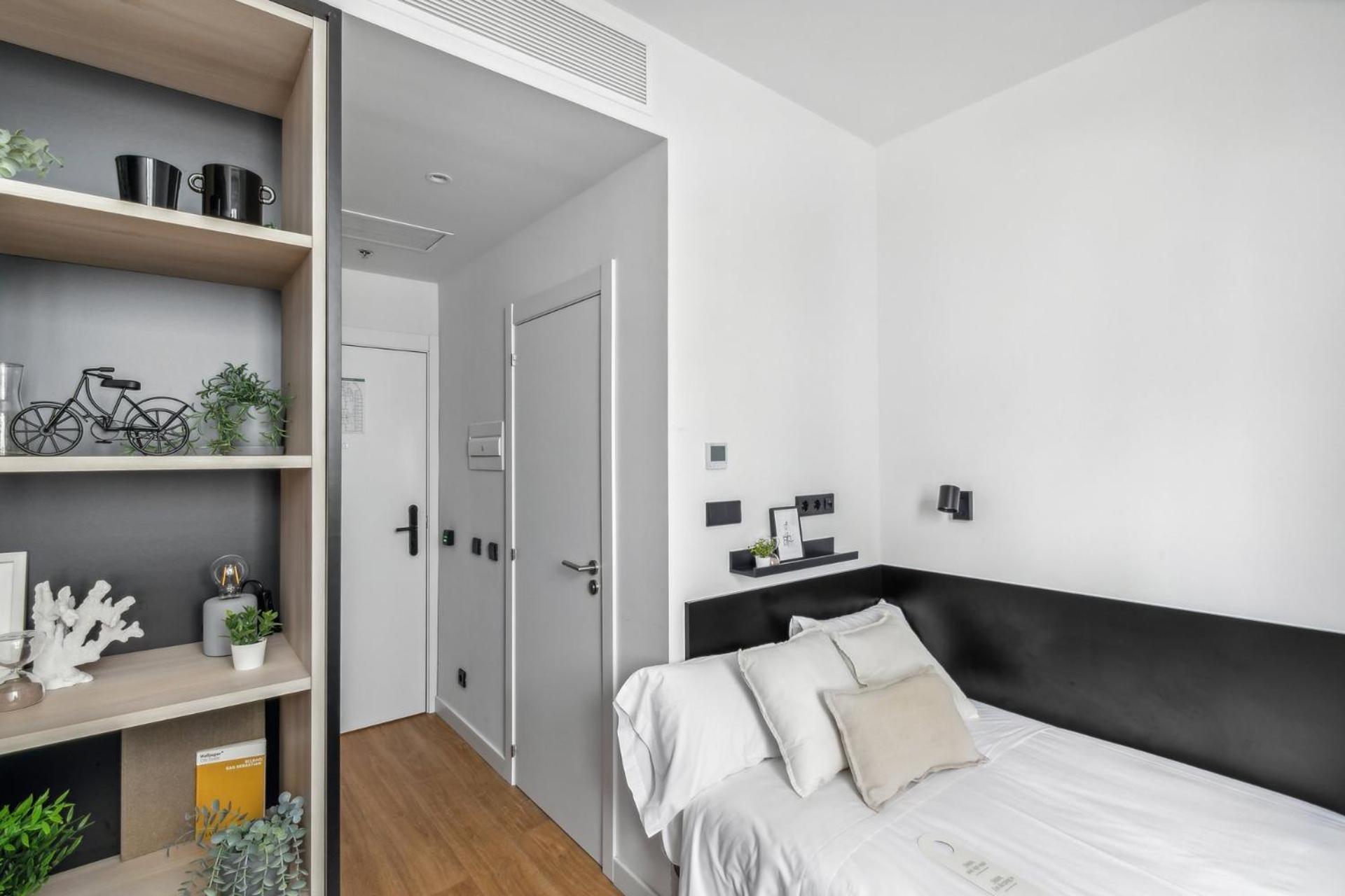 Home And Coliving Памплона Номер фото